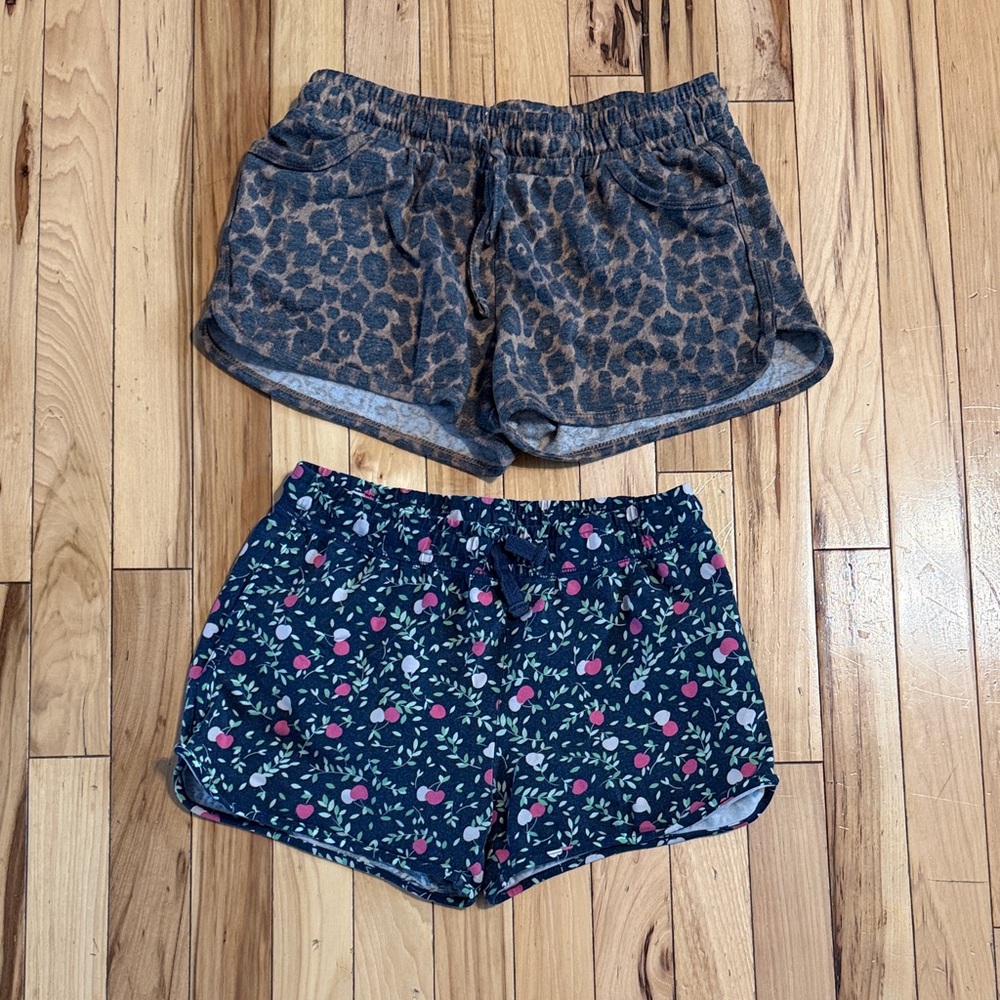 Girls Size 12/14 - 2 sets of shorts
